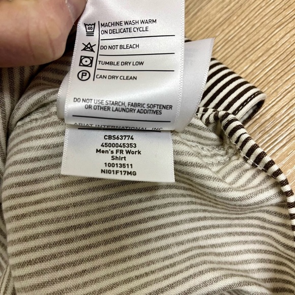 Ariat Like New Men's FR Edmond Work Shirt - Size XXL - Picture 7 of 11